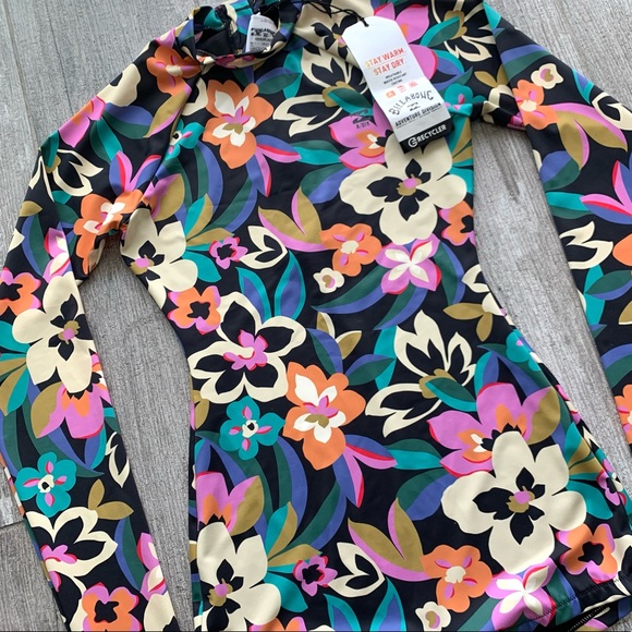 🔥🔥BILLABONG - A/DIV AVALON LONG SLEEVE ONE PIECE🔥🔥 - Picture 5 of 10